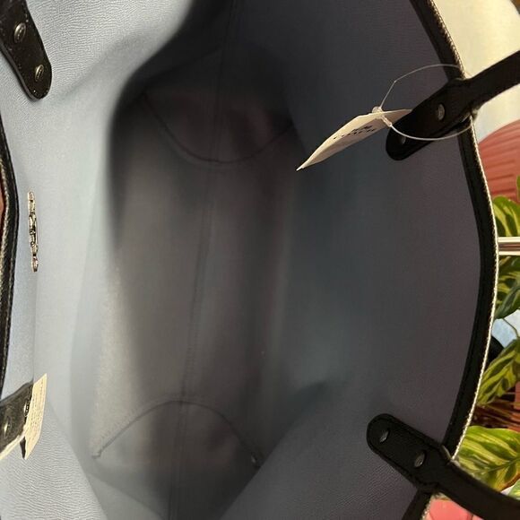 🆕🎁NWT! | Coach City TOTE Reversible Handbag Msrp:$350.00 - Picture 5 of 8